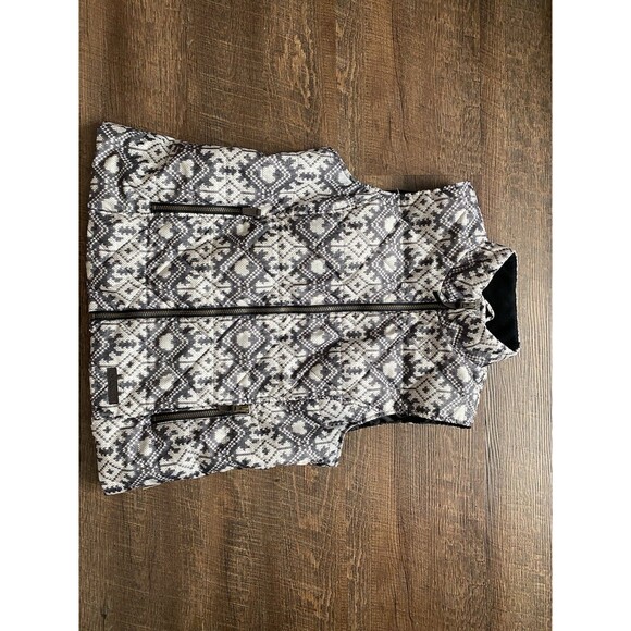 G.H. BASS & CO women’s puffer vest winter gorpcore Nordic fair isle size L EUC - Picture 16 of 16